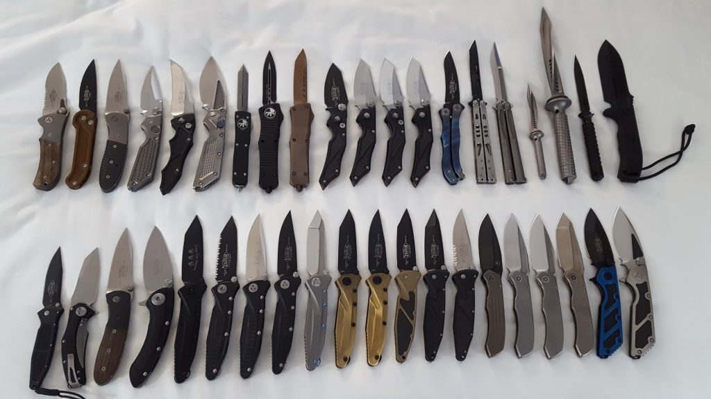 a collection of different knife steel for hunting